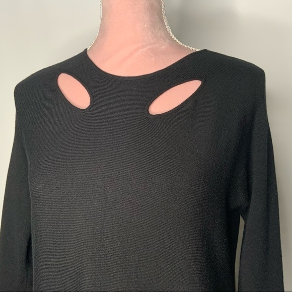 Maje black‎ cut-out sweater. - Picture 3 of 10